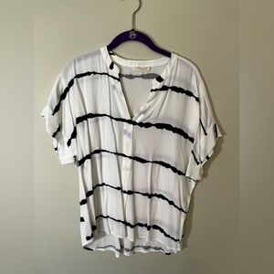 Love stich blouse size L